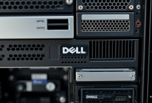 戴尔服务器图片大全，高清外观与内部结构一网打尽-九零云资讯网